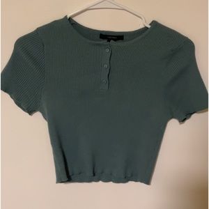 Forever 21 cropped tee